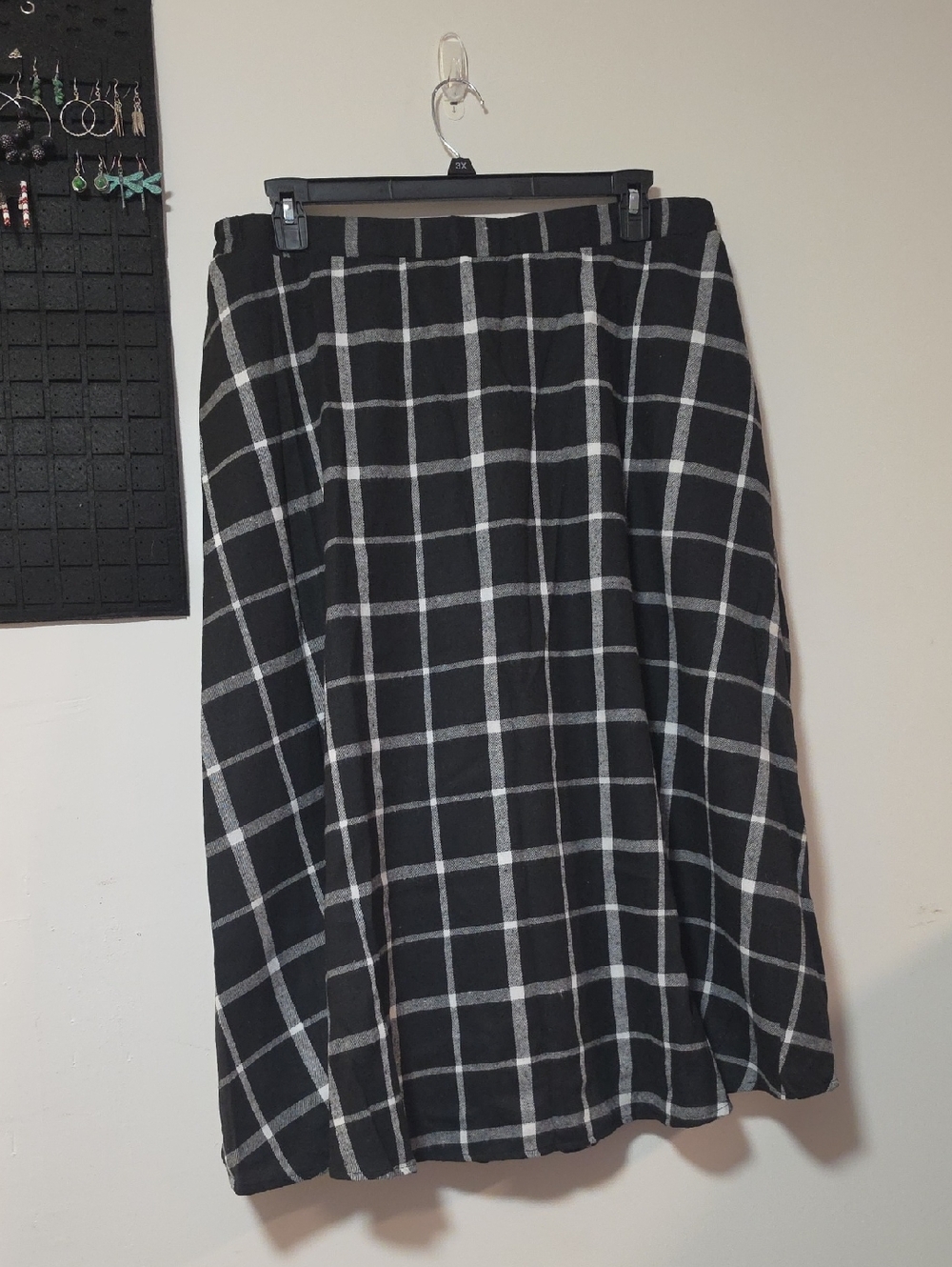 Black Bloomcic Midi Skirt, 18/20 A-Line